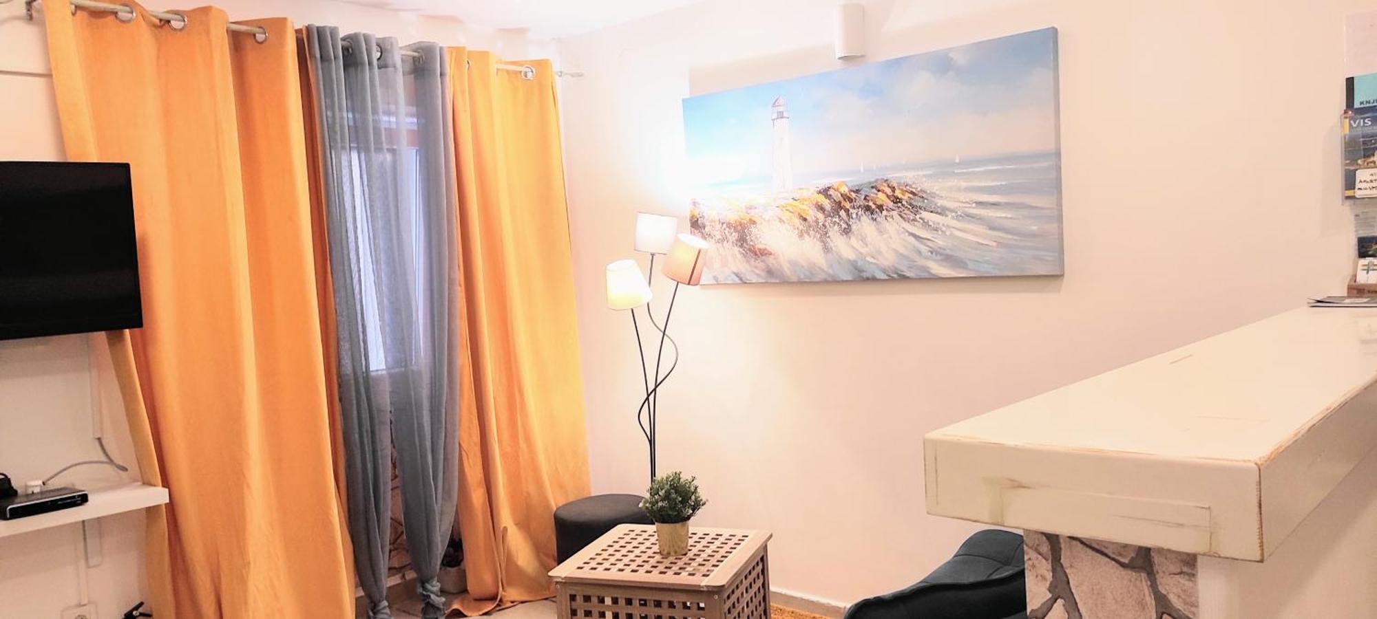 As Lucana Apartment - Ground Floor Віс Екстер'єр фото